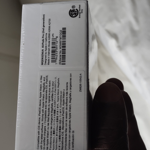 Apple AirPods Pro (2nd Generation)
